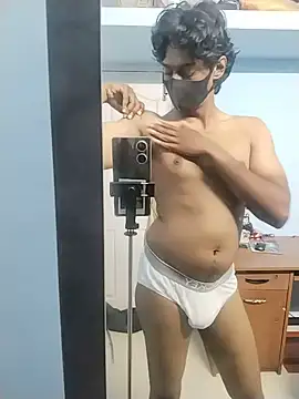 Snapshot of Igcholebhature_lovee chatting on 4, 7, 2026 Igcholebhature lovee online show from 4, 7, 2026