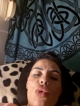 Snapshot of chiquitilla41 chatting on 22, 5, 2026 chiquitilla41 online show from 22, 5, 2026