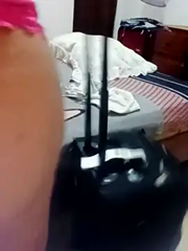 sexymomsn online show from 27, 6, 2026