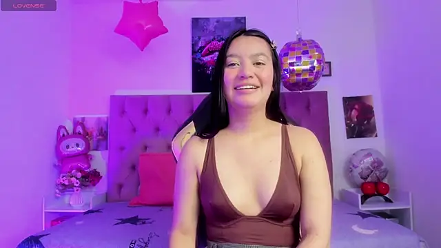 Snapshot of Skay_wish chatting on 14, 4, 2026 Skay wish online show from 14, 4, 2026