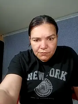 Zuleyka 69 online show from 13, 4, 2026