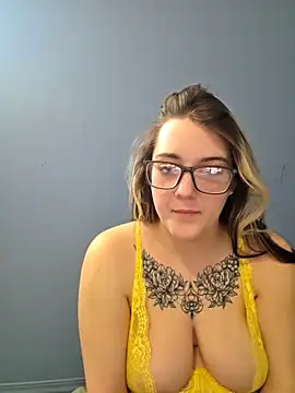 midnightminx0701 online show from 24, 3, 2026