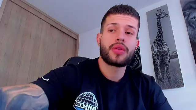 Snapshot of Santos_ramirez1 chatting on 16, 7, 2026 Santos ramirez1 online show from 16, 7, 2026