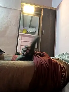 Snapshot of THA_KITTY chatting on 28, 3, 2026 THA KITTY online show from 28, 3, 2026