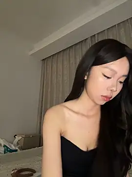 jolie 33 online show from 31, 5, 2026
