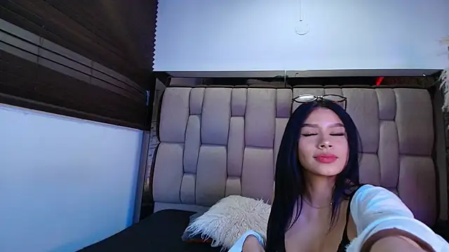 MeganEvanss   online show from 22, 5, 2026