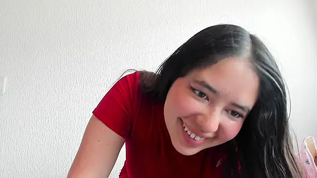 Snapshot of Lauxury_H chatting on 6, 5, 2026 Lauxury H online show from 6, 5, 2026