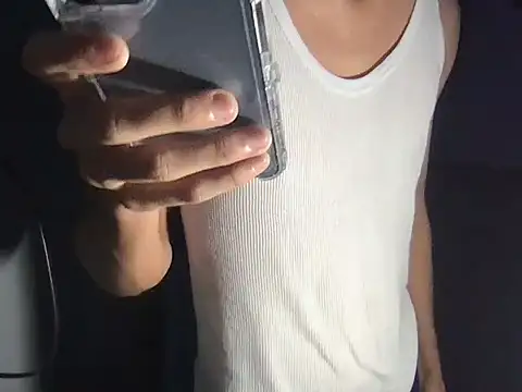 Snapshot of capri_07 chatting on 25, 3, 2026 capri 07 online show from 25, 3, 2026