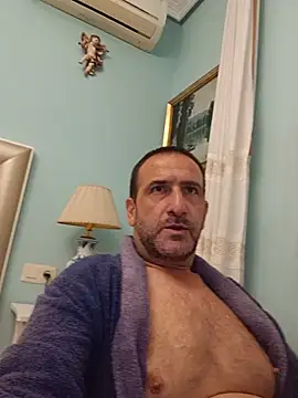 Snapshot of DanTrov79 chatting on 24, 5, 2026 DanTrov79 online show from 24, 5, 2026