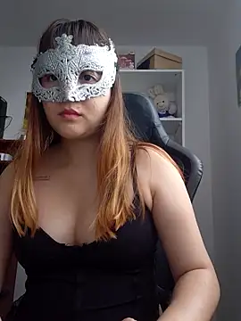 Snapshot of milleynoface chatting on 5, 4, 2026 milleynoface online show from 5, 4, 2026