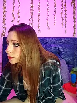 Amber prada online show from 22, 4, 2026