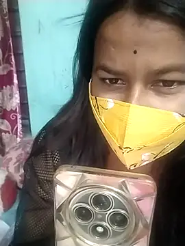 Curvy Divaa online show from 24, 3, 2026