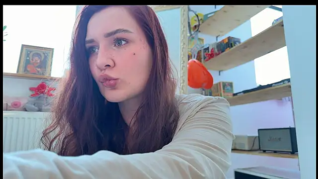 Snapshot of AurikTrix chatting on 24, 3, 2026 AurikTrix online show from 24, 3, 2026