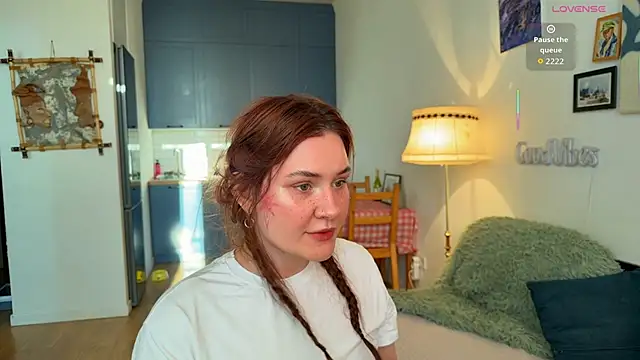 AurikTrix online show from 3, 5, 2026