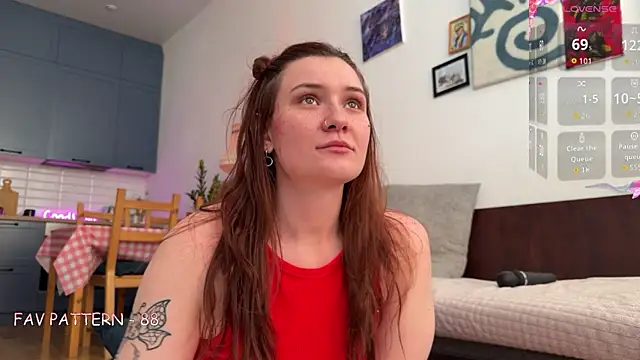 Snapshot of AurikTrix chatting on 22, 6, 2026 AurikTrix online show from 22, 6, 2026
