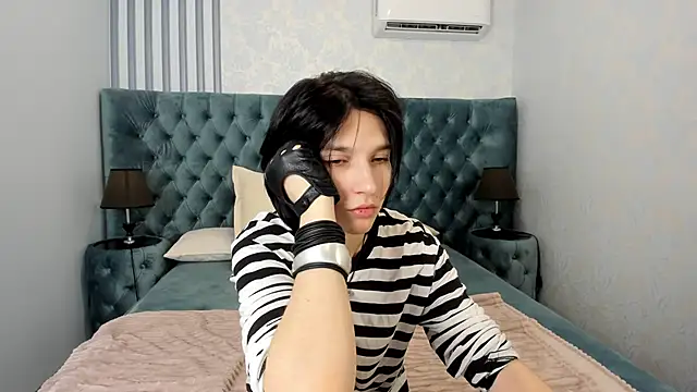 AdonBev online show from 15, 5, 2026