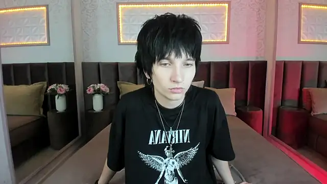 Snapshot of AdonBev chatting on 18, 7, 2026 AdonBev online show from 18, 7, 2026