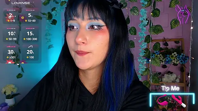 eyes moonn online show from 10, 4, 2026