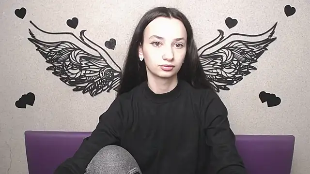 Je55icaBreeze online show from 2, 5, 2026