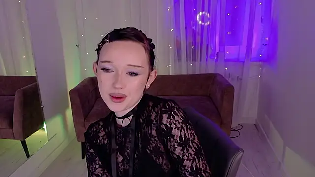 Flora Ray online show from 27, 3, 2026
