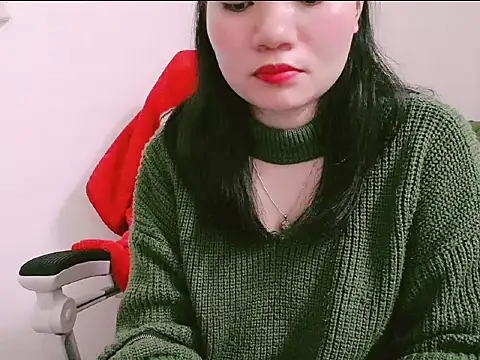 Snapshot of Suhynxx chatting on 27, 3, 2026 Suhynxx online show from 27, 3, 2026