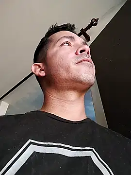 Snapshot of Gabriel_leon33 chatting on 24, 3, 2026 Gabriel leon33 online show from 24, 3, 2026