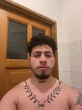 Darwinhot13 online show from 25, 3, 2026