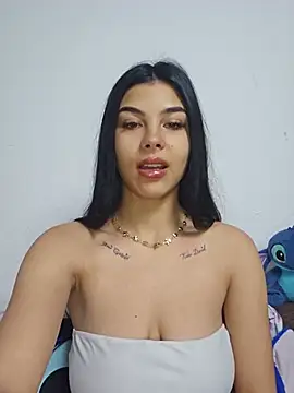 Crissdesire online show from 16, 6, 2026