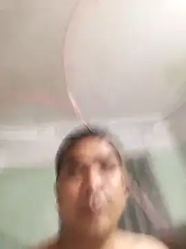 Snapshot of Tinh_love chatting on 9, 4, 2026 Tinh love online show from 9, 4, 2026