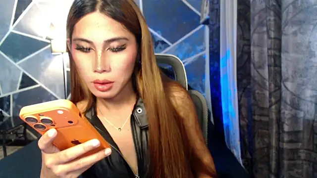 demeterfoxx online show from 26, 4, 2026
