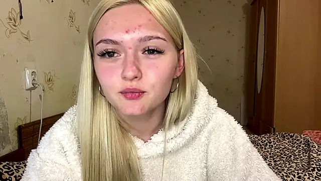Sophia Blonde online show from 29, 4, 2026