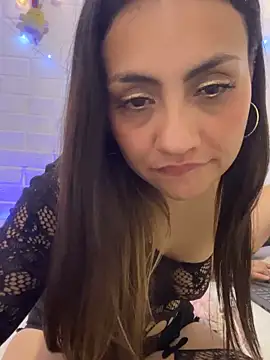 Snapshot of LASEXbellaX chatting on 24, 4, 2026 LASEXbellaX online show from 24, 4, 2026