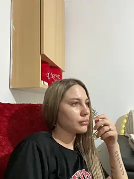 ScarlettMussee online show from 16, 4, 2026