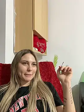 ScarlettMussee online show from 16, 4, 2026