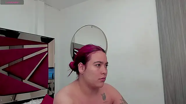 Snapshot of AfroditaVega_ chatting on 9, 6, 2026 AfroditaVega online show from 9, 6, 2026