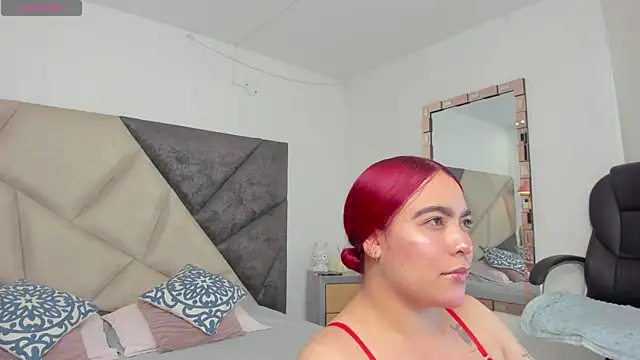 Snapshot of AfroditaVega_ chatting on 10, 6, 2026 AfroditaVega online show from 10, 6, 2026