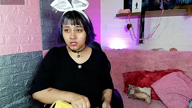 Snapshot of fresa_Wafflera chatting on 4, 4, 2026 fresa Wafflera online show from 4, 4, 2026