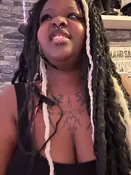 Snapshot of Nyla_xox chatting on 3, 6, 2026 Nyla xox online show from 3, 6, 2026
