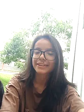 Snapshot of coffeeandbread chatting on 2, 4, 2026 coffeeandbread online show from 2, 4, 2026