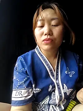 Snapshot of he-se-kin chatting on 9, 4, 2026 he-se-kin online show from 9, 4, 2026