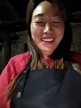 Snapshot of he-se-kin chatting on 25, 4, 2026 he-se-kin online show from 25, 4, 2026