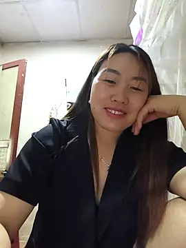 Snapshot of he-se-kin chatting on 28, 4, 2026 he-se-kin online show from 28, 4, 2026