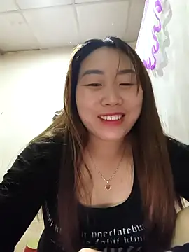 Snapshot of he-se-kin chatting on 11, 5, 2026 he-se-kin online show from 11, 5, 2026