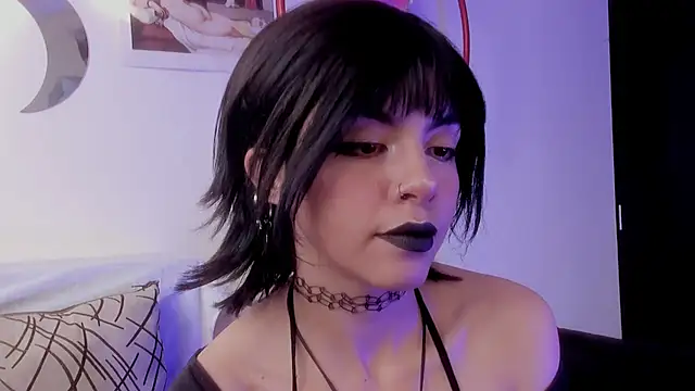 Snapshot of Nyxara- chatting on 16, 7, 2026 Nyxara- online show from 16, 7, 2026