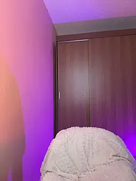 beibi hanna online show from 25, 3, 2026