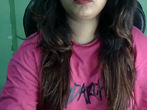 Snapshot of shivi_jaan chatting on 15, 5, 2026 shivi jaan online show from 15, 5, 2026