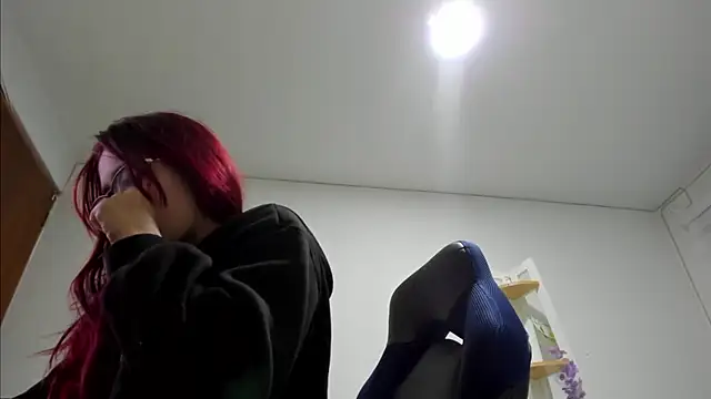 Snapshot of Sara_Red_X chatting on 30, 3, 2026 Sara Red X online show from 30, 3, 2026