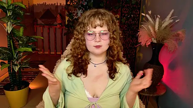 SaraSweetness online show from 3, 4, 2026