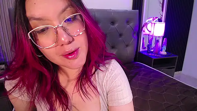 Snapshot of Lana_sweett2 chatting on 10, 7, 2026 Lana sweett2 online show from 10, 7, 2026