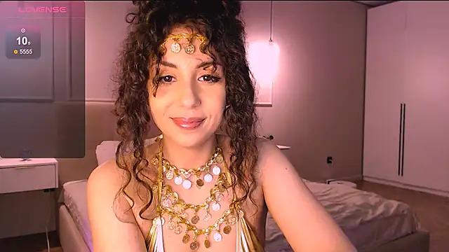 Snapshot of curly_jade_ chatting on 25, 4, 2026 curly jade online show from 25, 4, 2026
